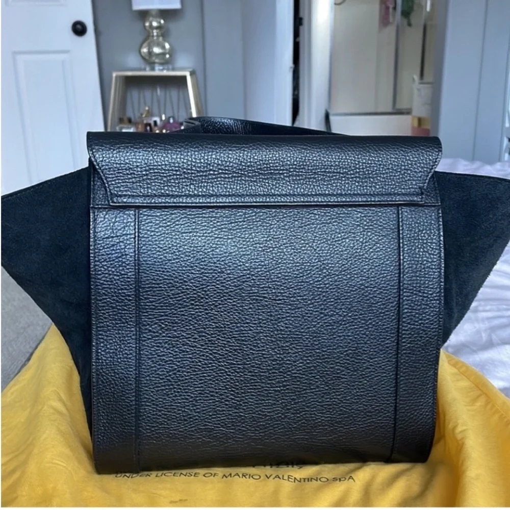 Valentino Black Genuine Leather large Bag brand new with the tags and receipts. - Picture 11 of 15